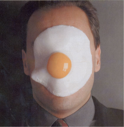 http://jimfairthorne.files.wordpress.com/2009/06/egg-on-face.jpg